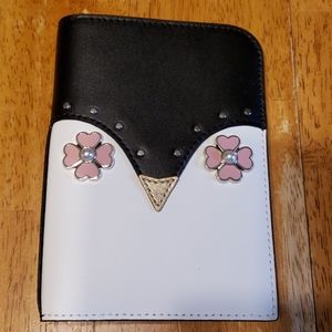 New with tags, kate spade, 2 fold wallet.